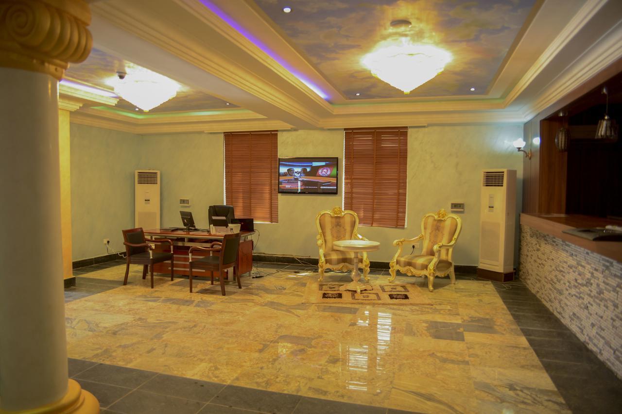 Cubana Suites Mobushipe Exteriör bild